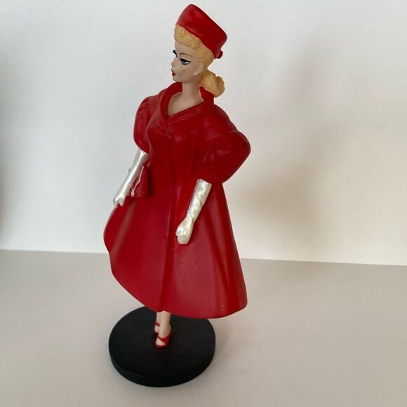 Vintage The Danbury Mint The Red Flare Barbie 1993 - Picture 2 of 5